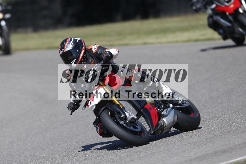 /15 22.05.2026  Plüss Moto Sport  Discover the Bike ADR /Gruppe gelb - Bike 2/24